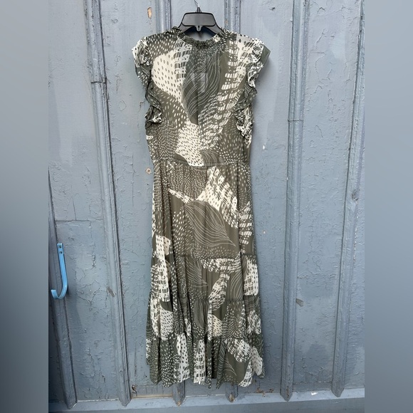 Bb Dakota Ruffled-Sleeve Tiered Midi Dress, BNWT, size Large - Picture 4 of 10